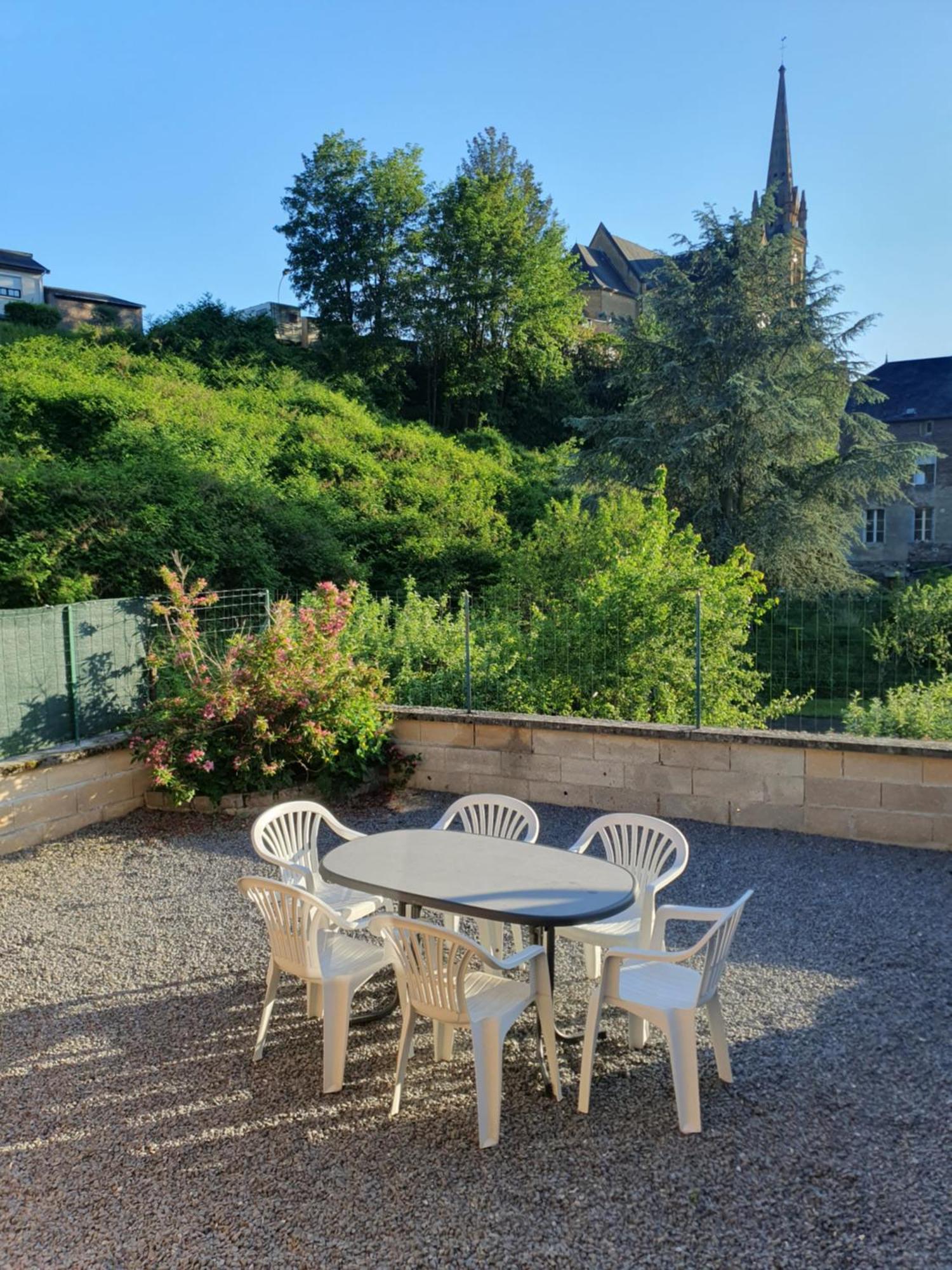 Gite Des Jardiniers Fumay Cameră foto